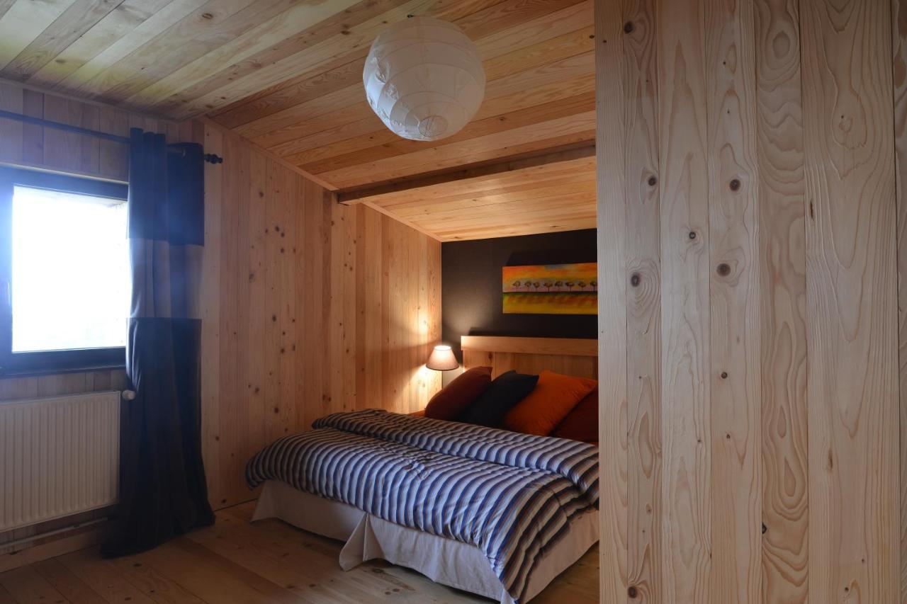 לינה וארוחת בוקר ונטרון Le Chalet De Valentine מראה חיצוני תמונה
