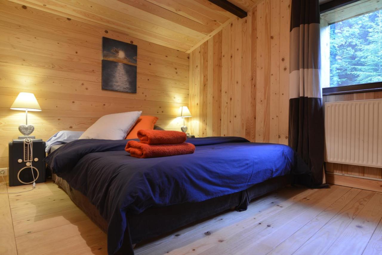 לינה וארוחת בוקר ונטרון Le Chalet De Valentine מראה חיצוני תמונה