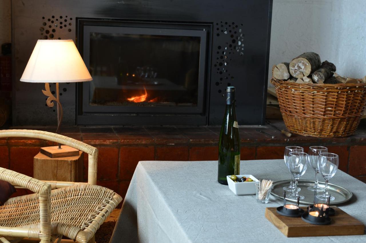 לינה וארוחת בוקר ונטרון Le Chalet De Valentine מראה חיצוני תמונה
